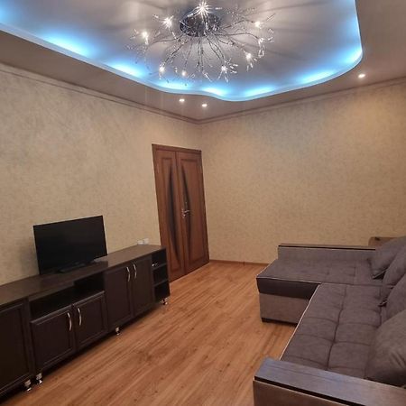 Cosy Appartment Tashkent Bagian luar foto